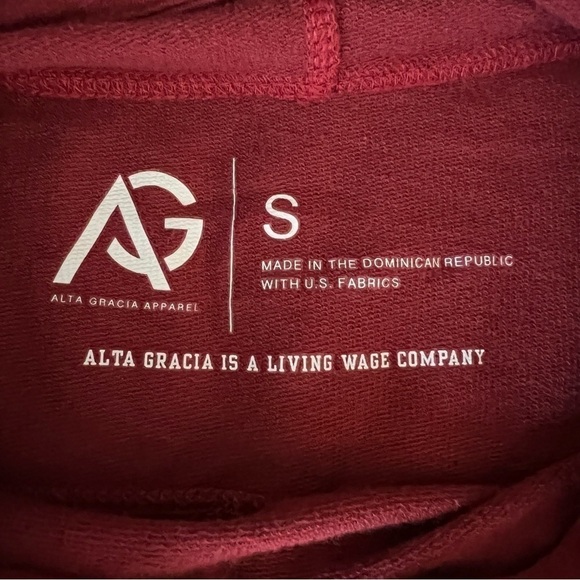 Washington State Cougars women’s size small lightweight cropped hoodie - Picture 6 of 7